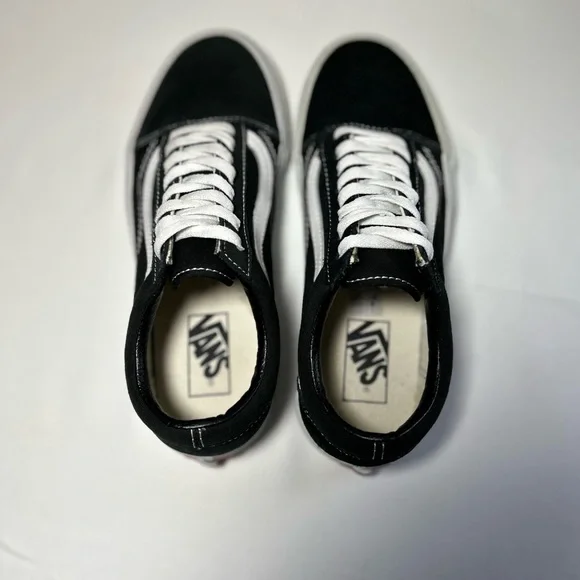 NWOT Vans Old Skool Black and White Classic Shoes Unisex Women’s 8.5 Men’s 7 - Picture 3 of 11